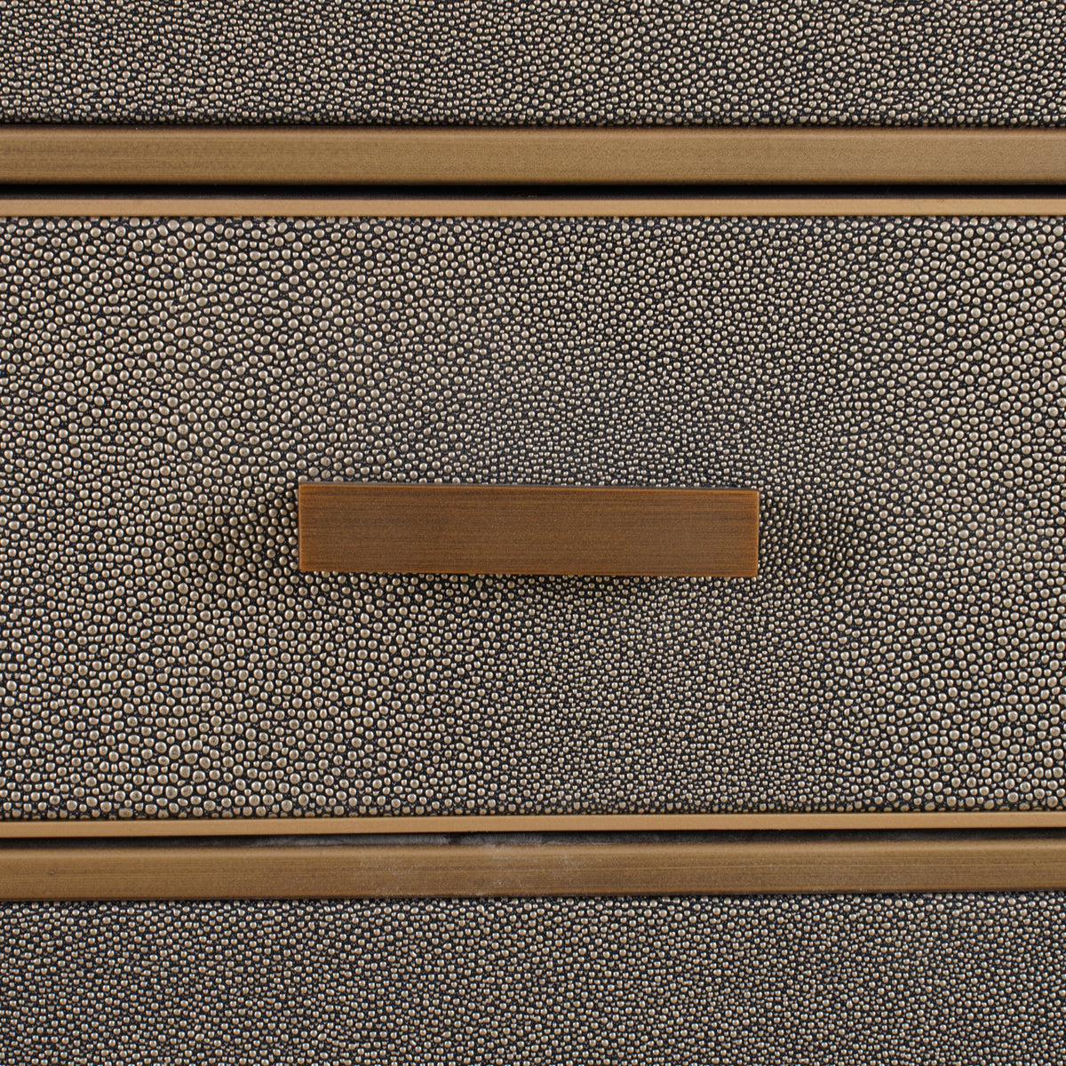 Table de chevet Bloomville laiton shagreen avec plateau en verre