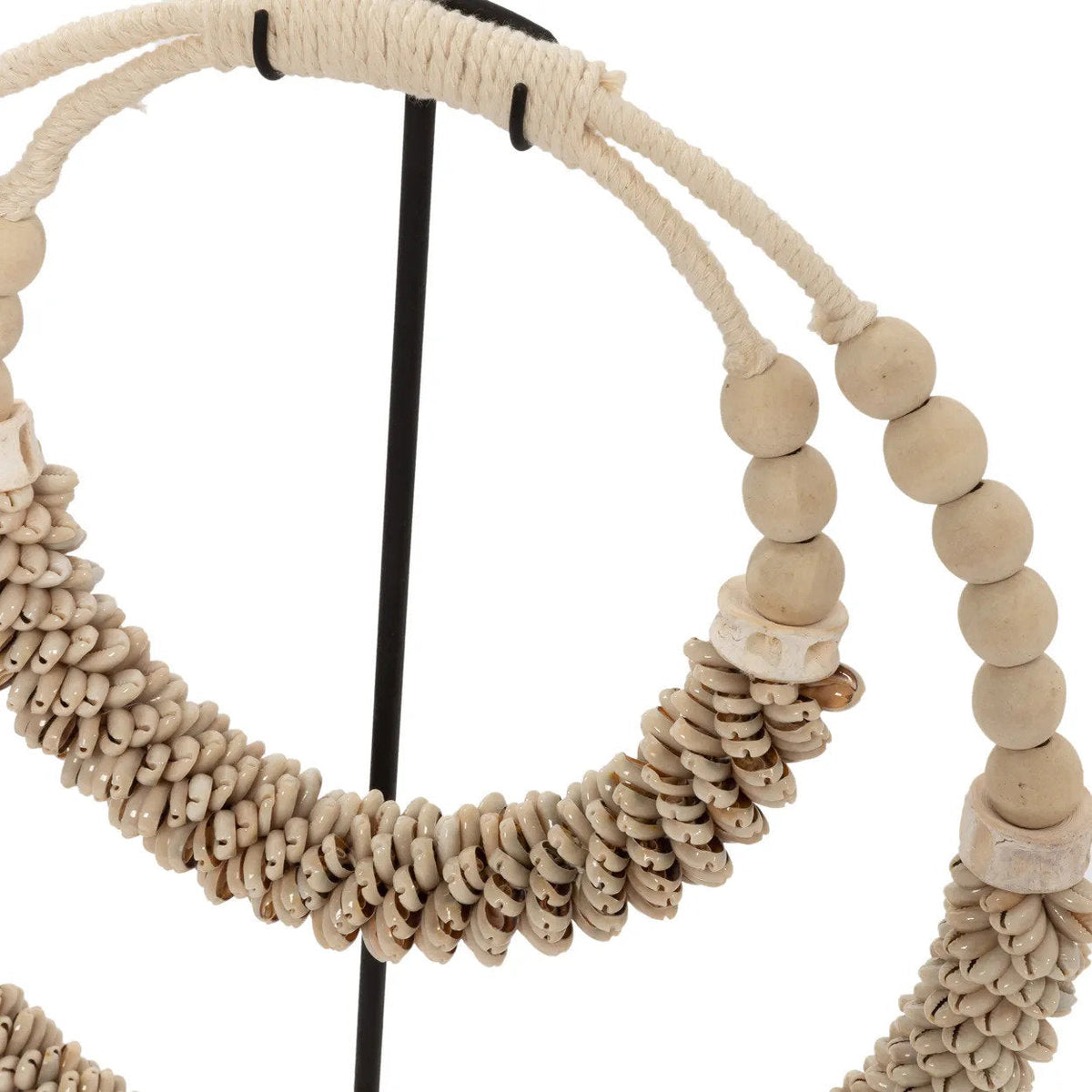 Collier de coquillages double sur pied - Naturel