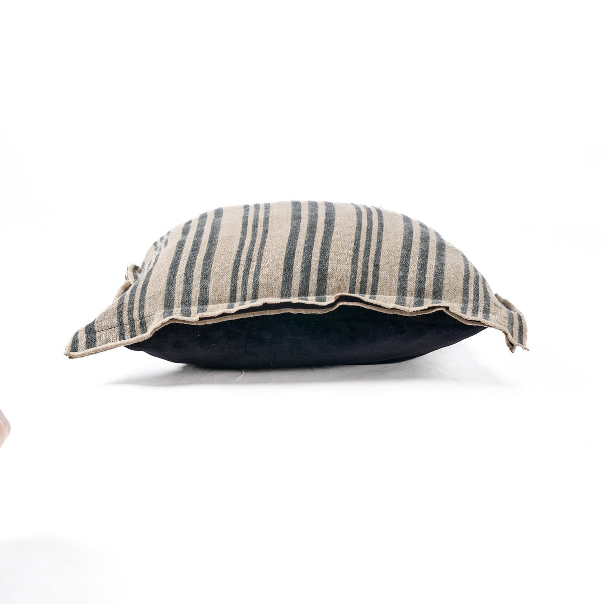 Der Kissenbezug Nordic Stripe - Natur Schwarz - 50x50