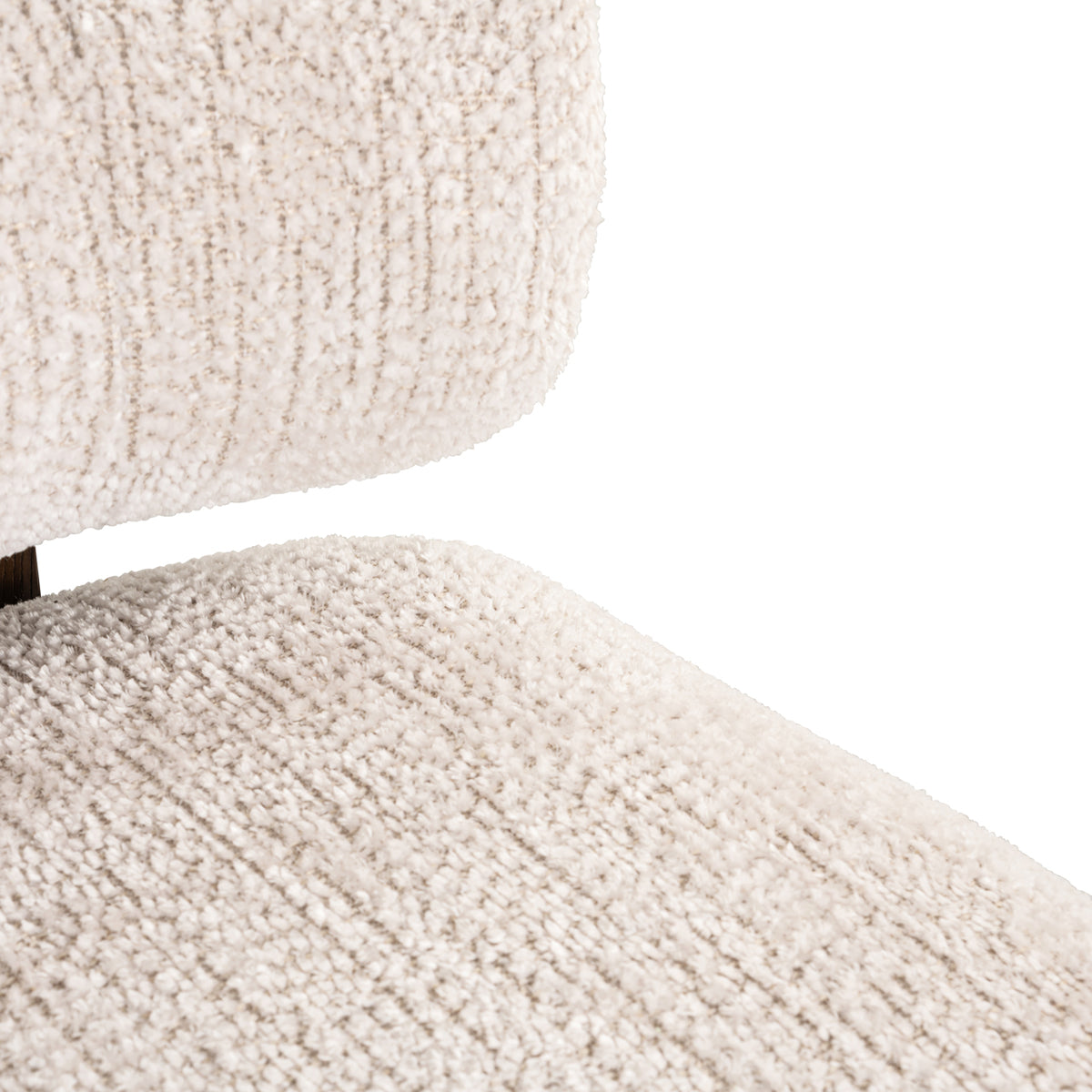 Arabella lounge chair lovely cream
