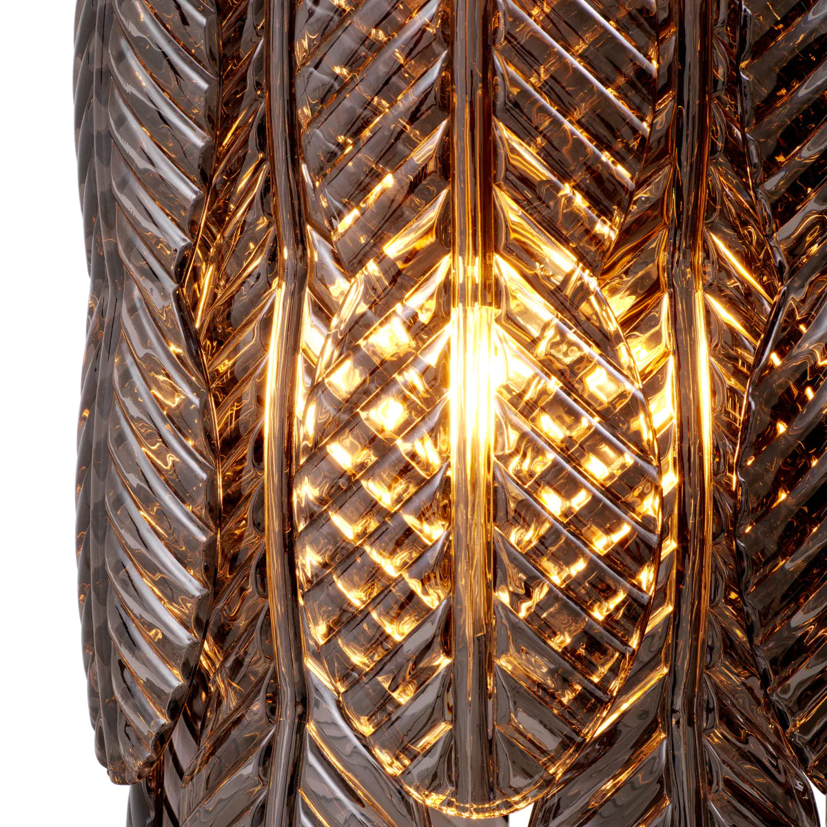 The MET x Eichholtz chandelier Sahure L