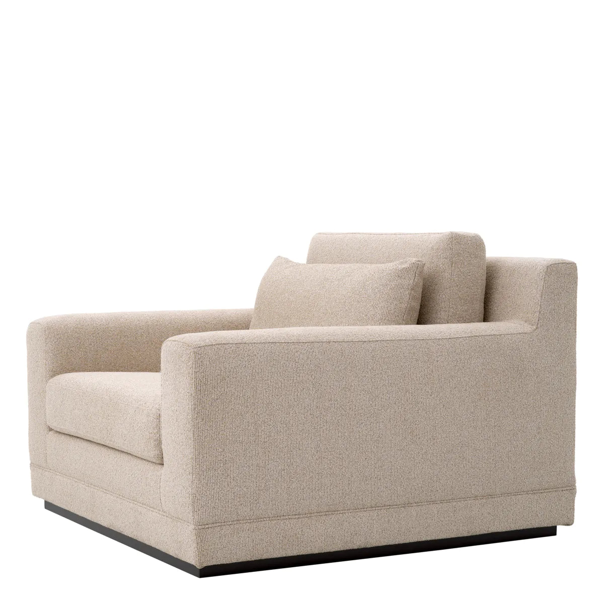 Le fauteuil MET x Eichholtz Manhattan