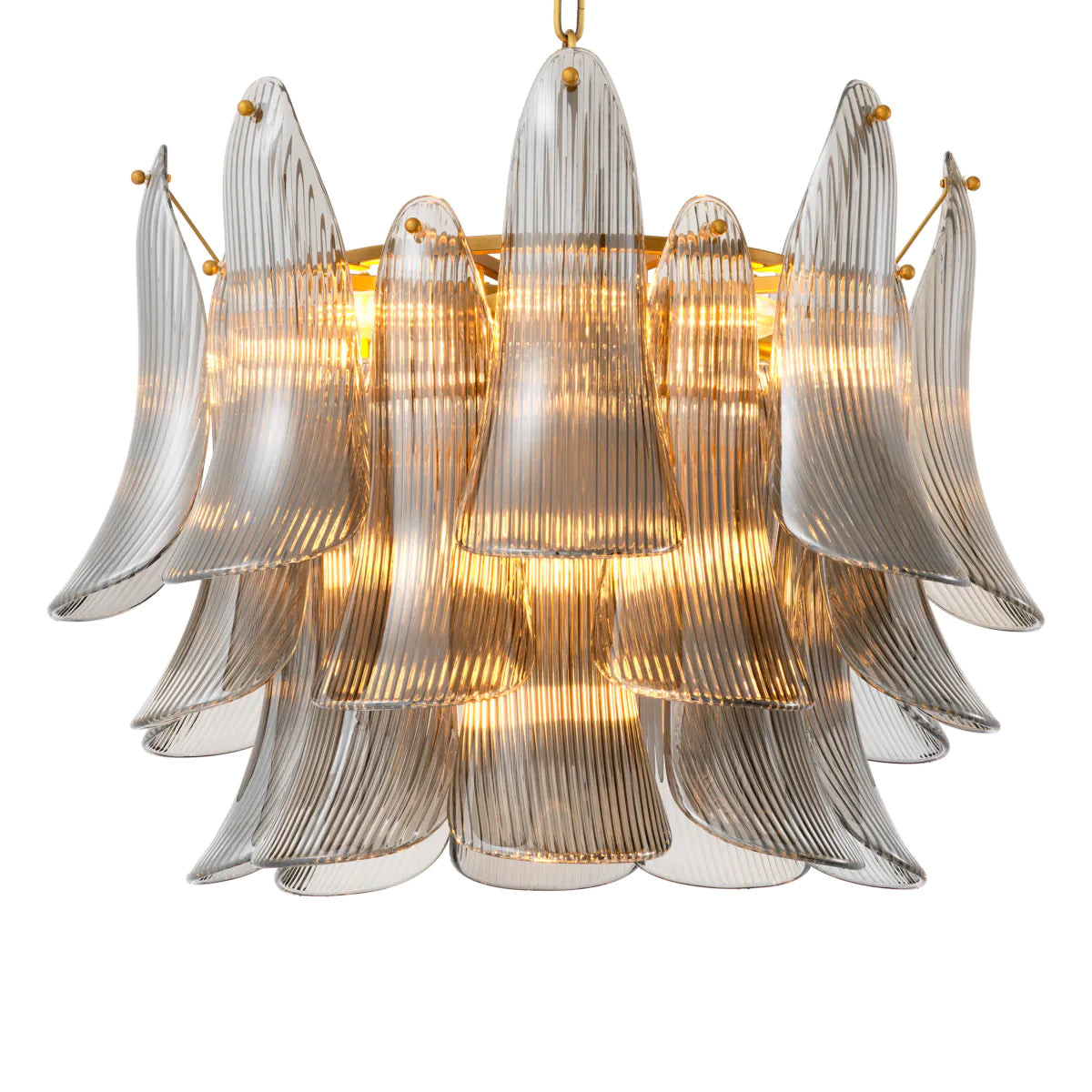 the MET x Eichholtz chandelier Amun