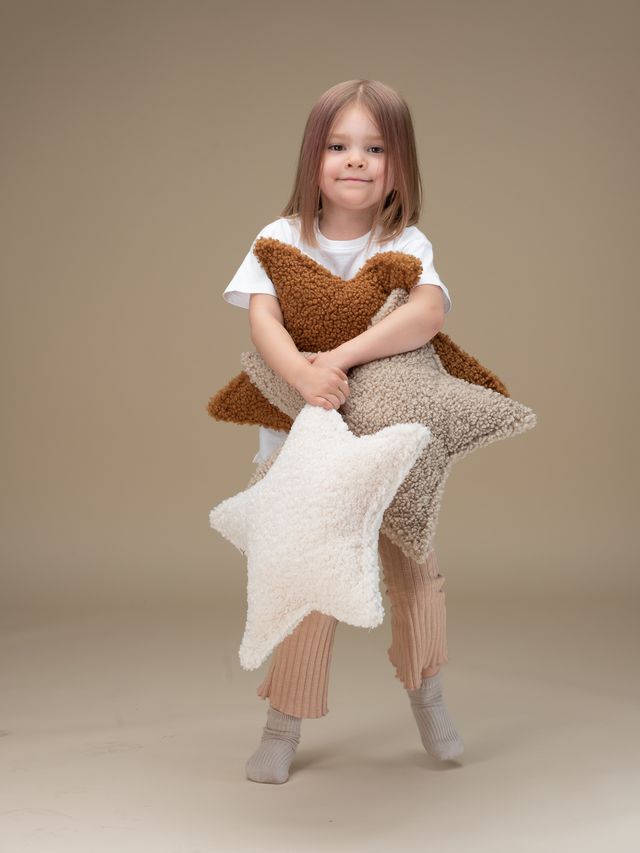 Wigiwama Star Cushion - Beige