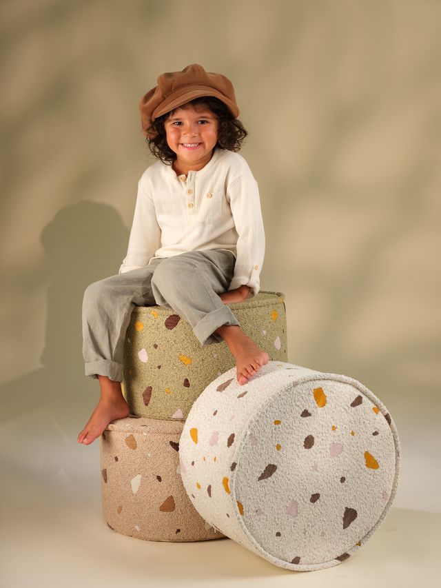 Terrazzo-Marmor-Pouf