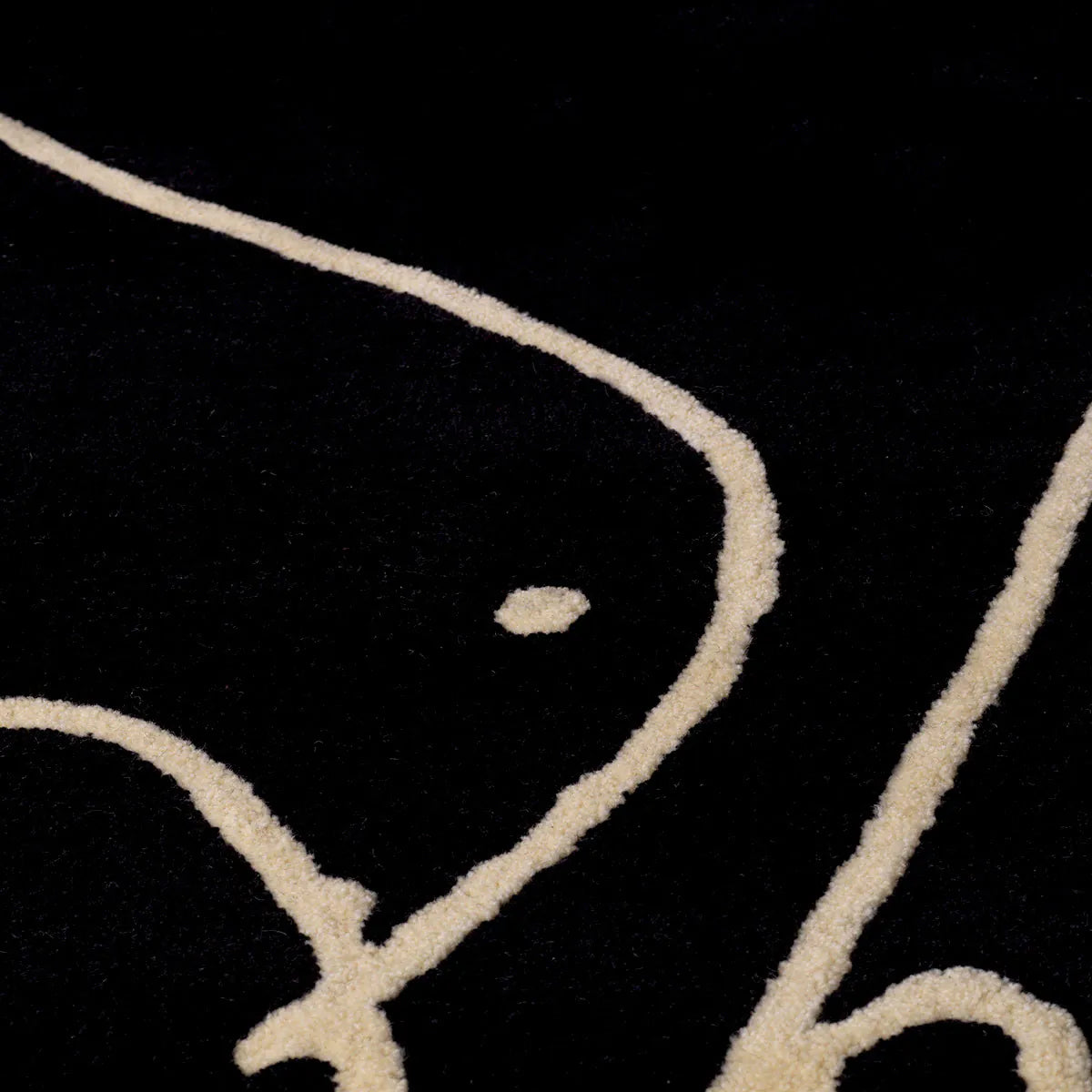 Eichholtz rug Piccione black