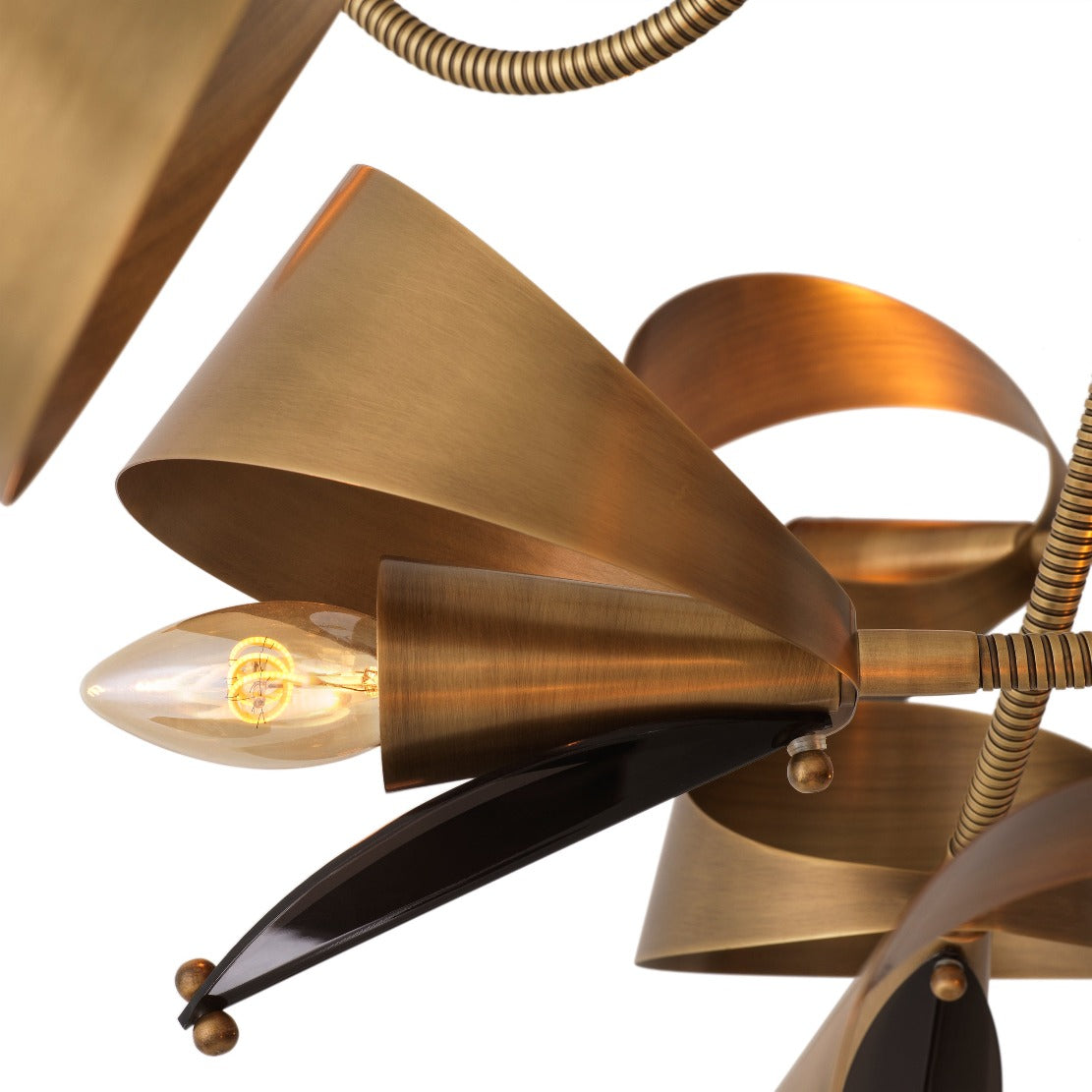 Chandelier Eichholtz Corrientes Antique brass finish