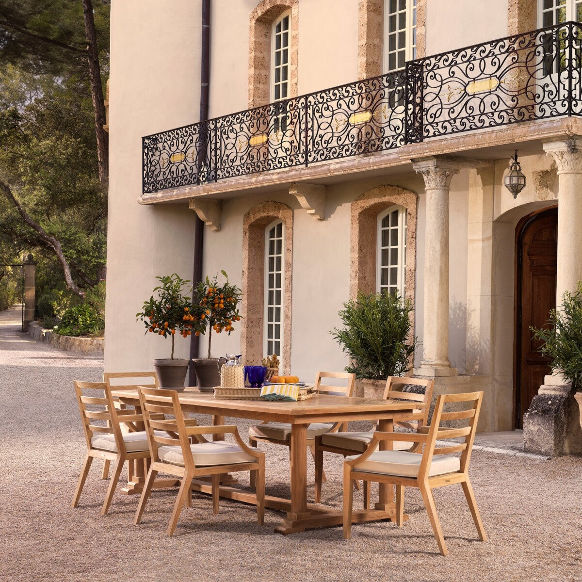 Outdoor dining table Eichholtz Bell Rive Natural
