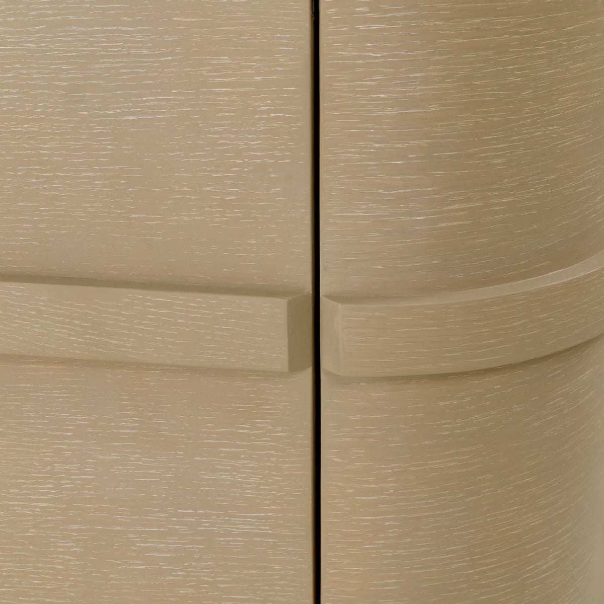 Eichholtz Cabana cabinet washed oak