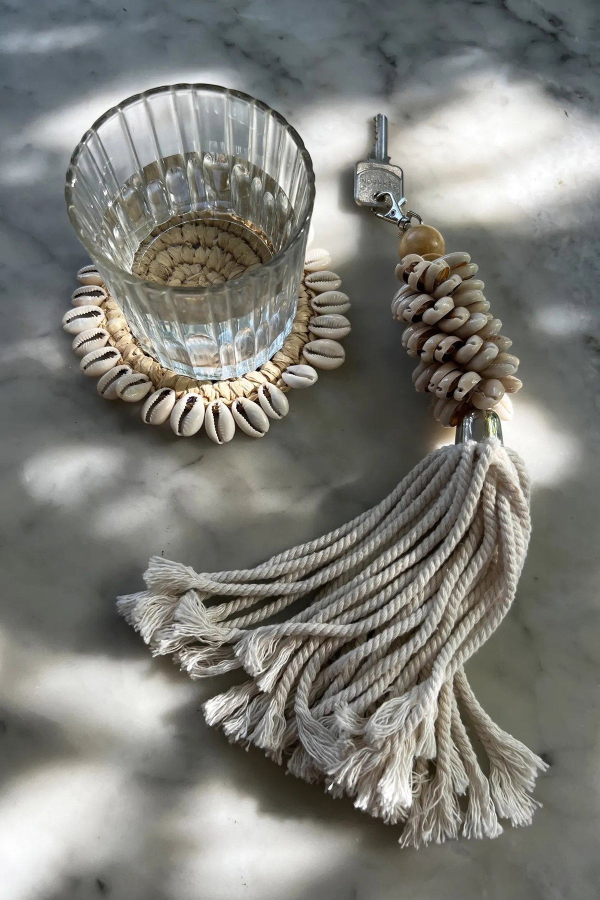 Dessous-de-verre coquillage en raphia - Naturel