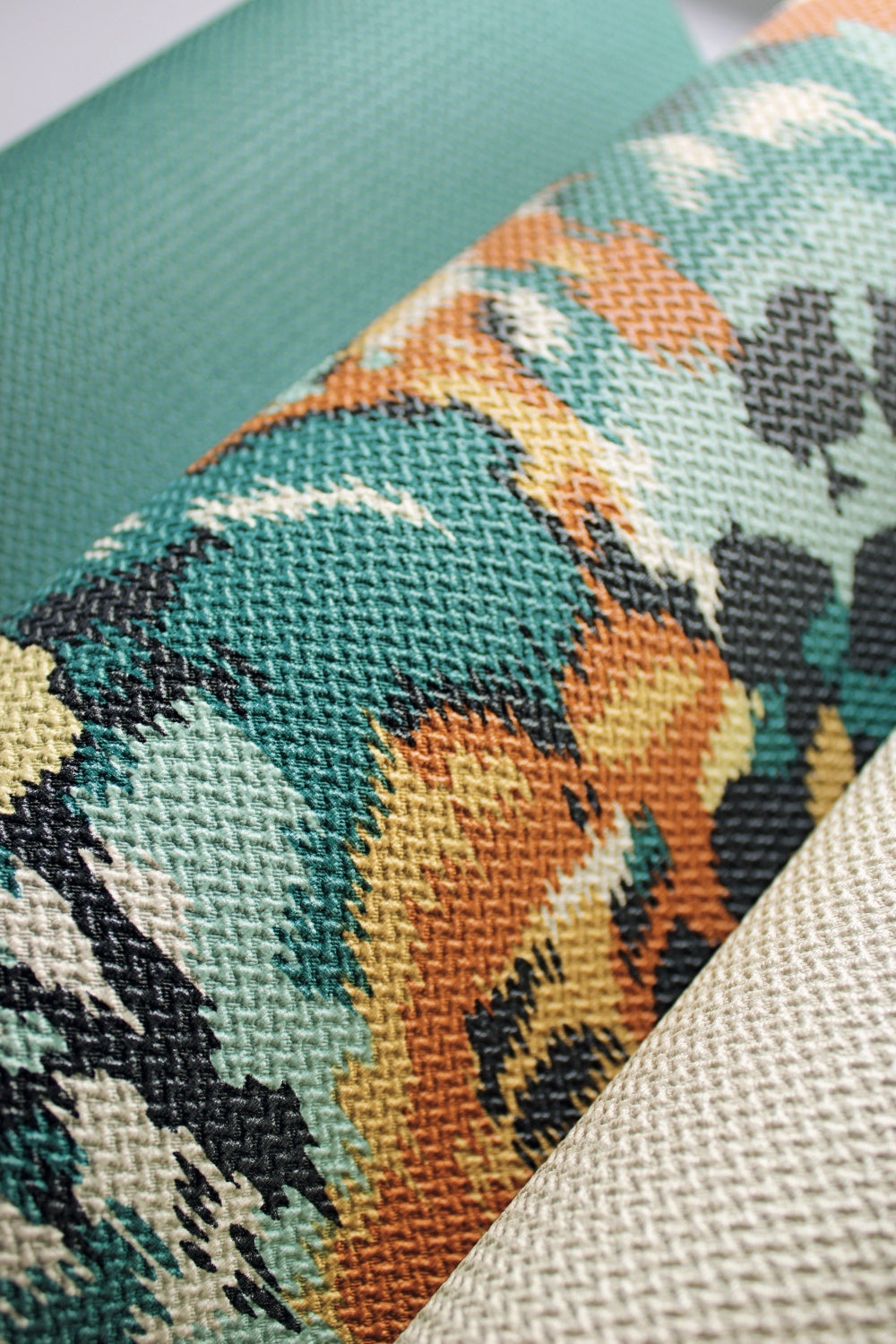 Missoni Wallpaper 04 Flower pot 10301