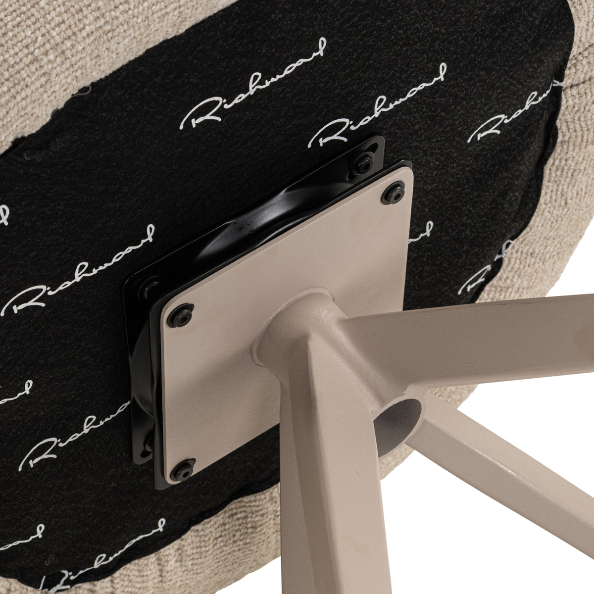Chaise de salle à manger Olivia biscotti pivotante