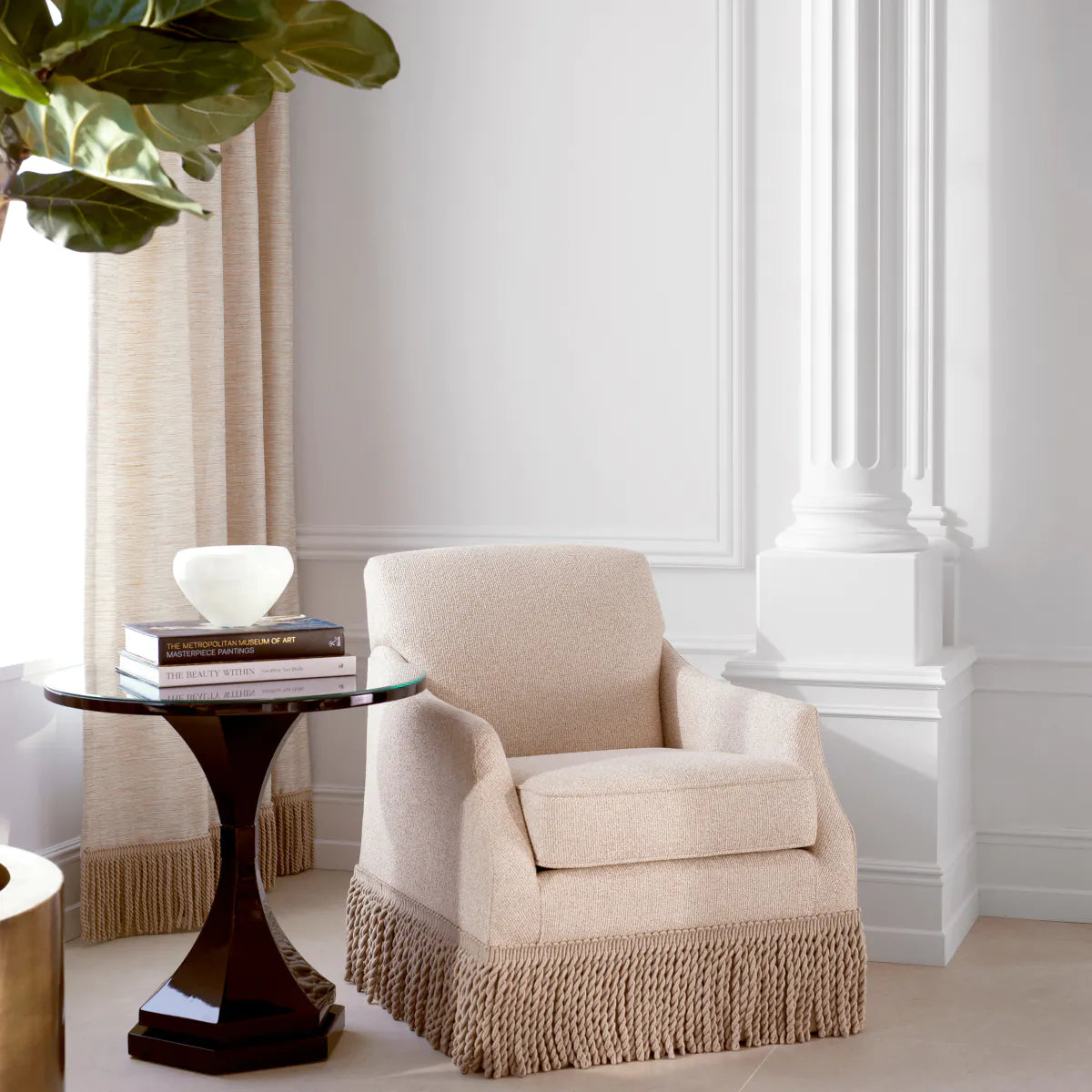 The MET x Eichholtz side table Harlem