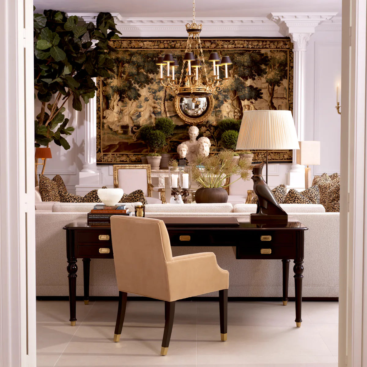 The MET x Eichholtz Horus table lamp