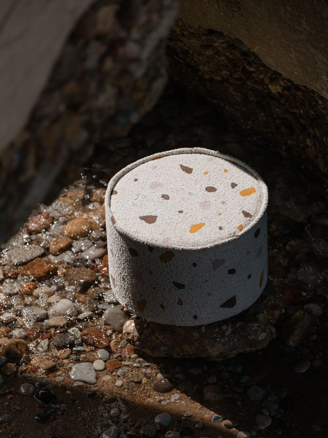 Terrazzo-Marmor-Pouf