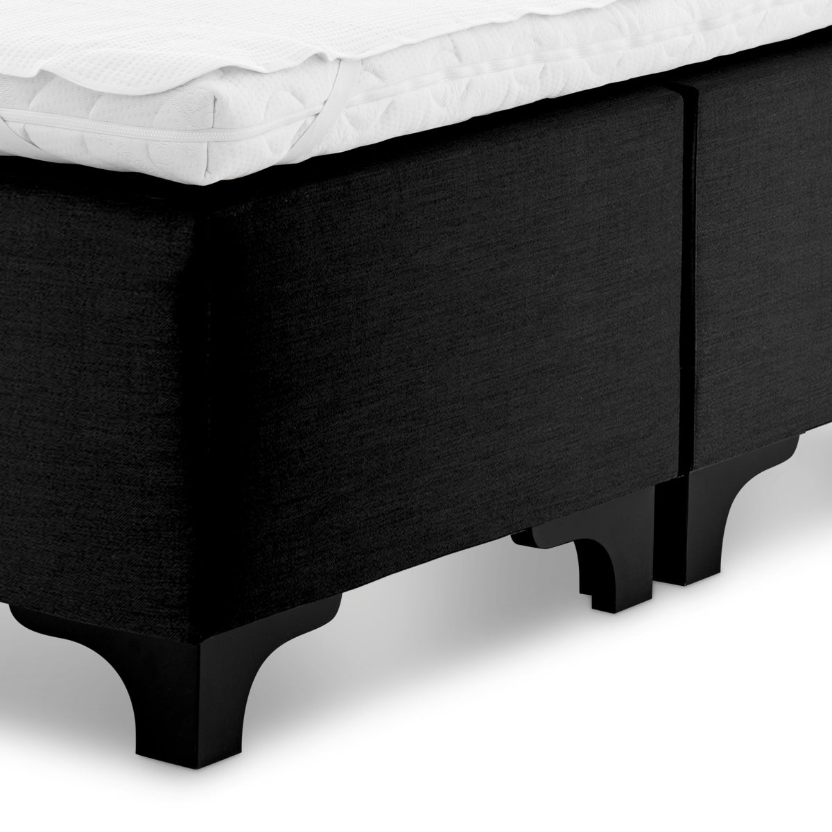 Eichholtz box spring Bed set Mavone black
