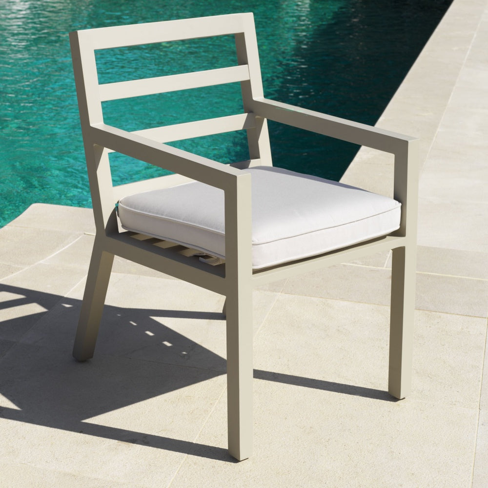 Chaise de salle à manger Eichholtz Delta outdoor sable