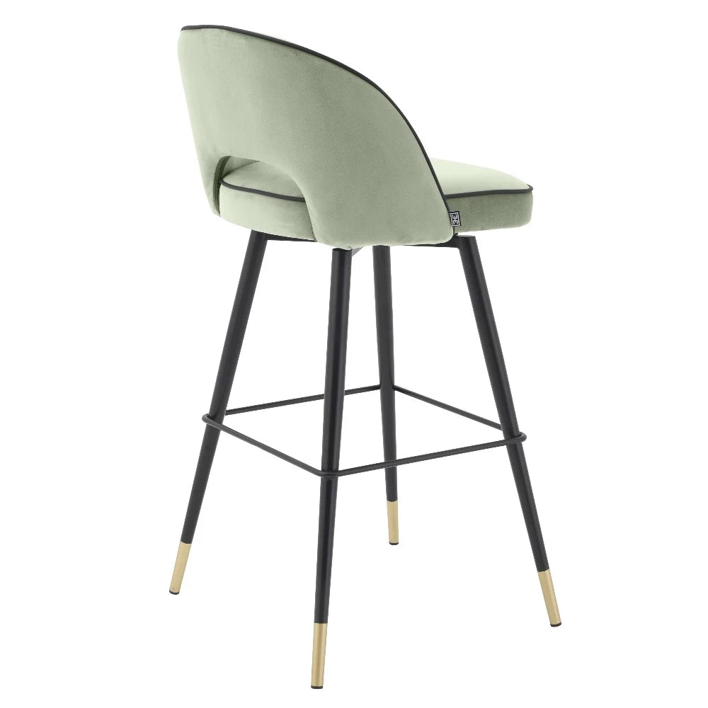 bar stool barkruk eichholtz cliff set of 2 pistache velvet lichtgroen